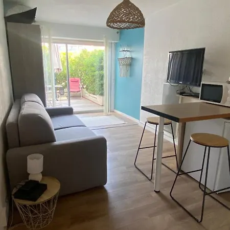 La Boheme Studio En Bord De Mer Avec Terrasse Et Parking Apartment